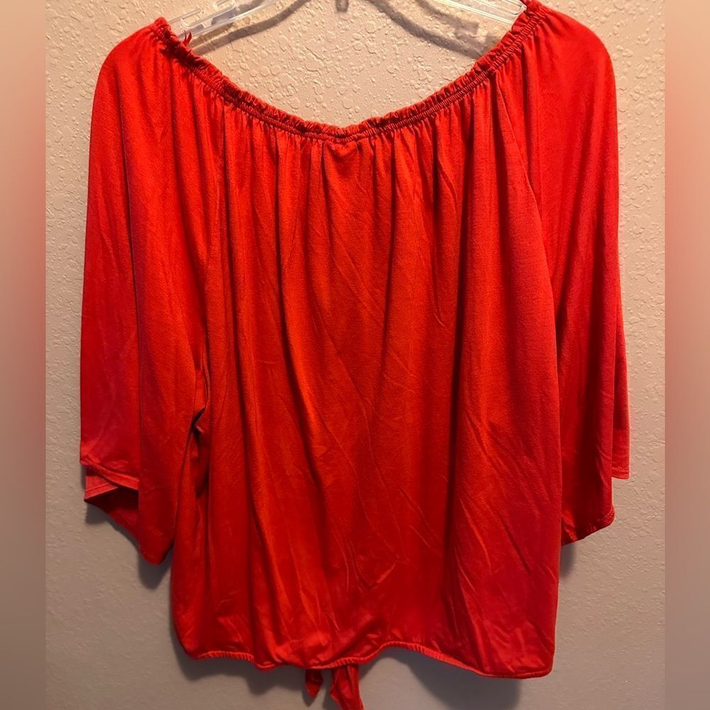 New Directions top  - Picture 2 of 8